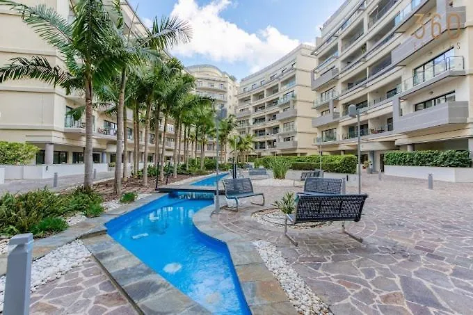 Spacious & Inviting 3 Bedroom Flat, Balcony Wpac1-1