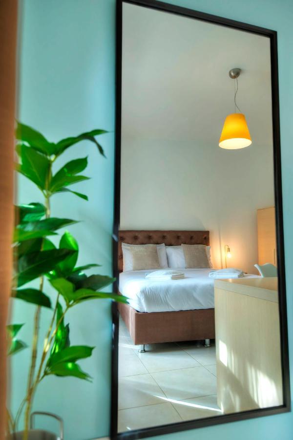 Spacious & Inviting 3 Bedroom Flat, Balcony Wpac1-1 Appartamento