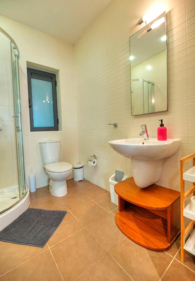 Spacious & Inviting 3 Bedroom Flat, Balcony Wpac1-1 San Giuliano