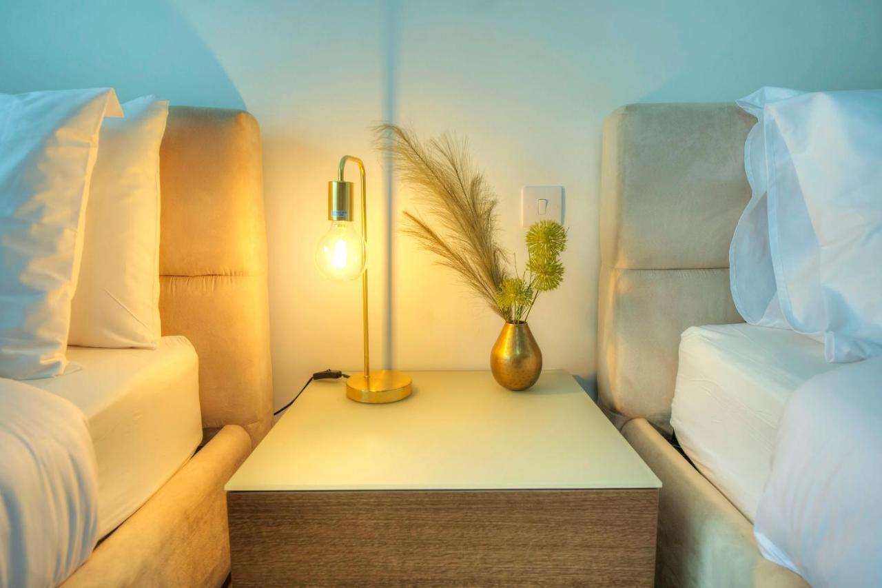 Spacious & Inviting 3 Bedroom Flat, Balcony Wpac1-1 *